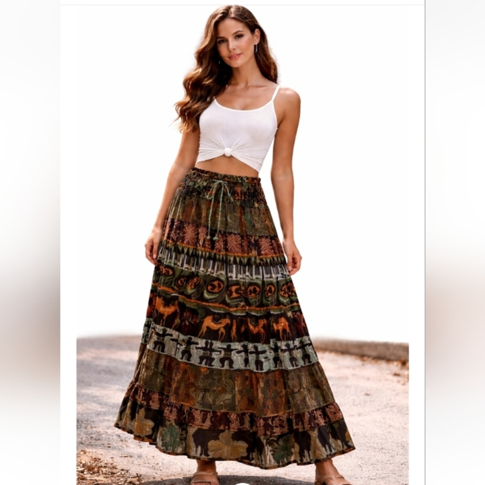 Just Class Boho Ethnic Print Maxi Skirt Size Small  Earth Tone 90s Peasant Style